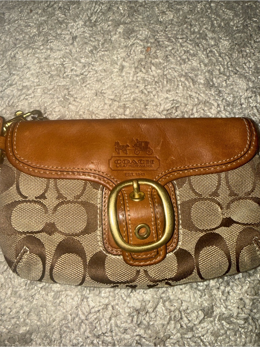 Vintage Y2K 2000s Coach Bleecker
Legacy Signature Wristlet Bag
